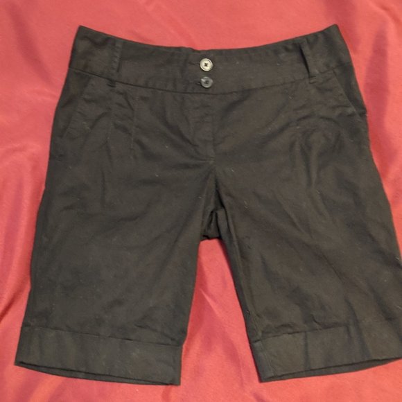 Black Jacob Shorts - Picture 9 of 11
